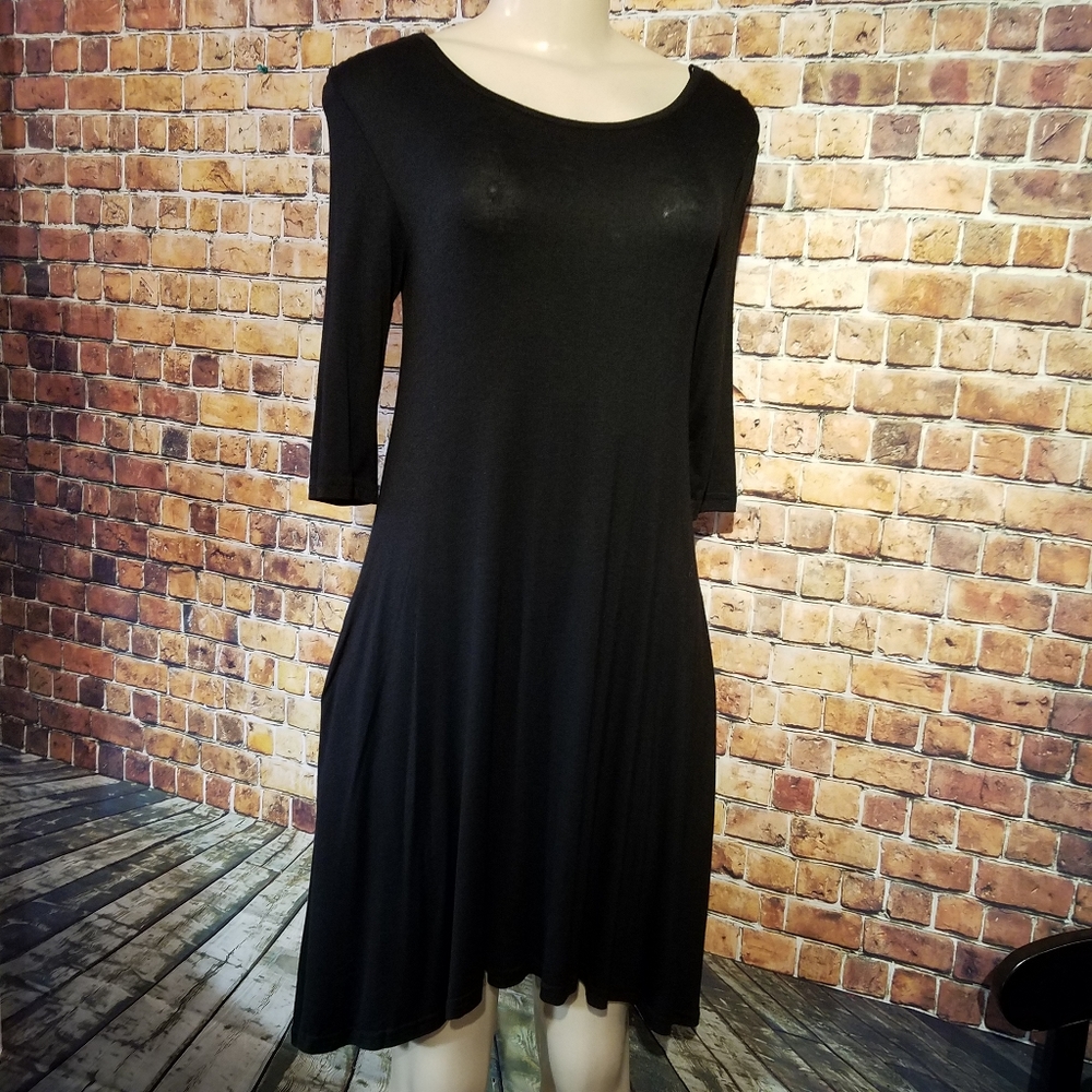 Lil Black Dress
